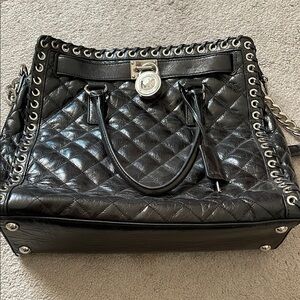 MINT CONDITION Michael Kors Black Hamilton Hippie Grommet Bag